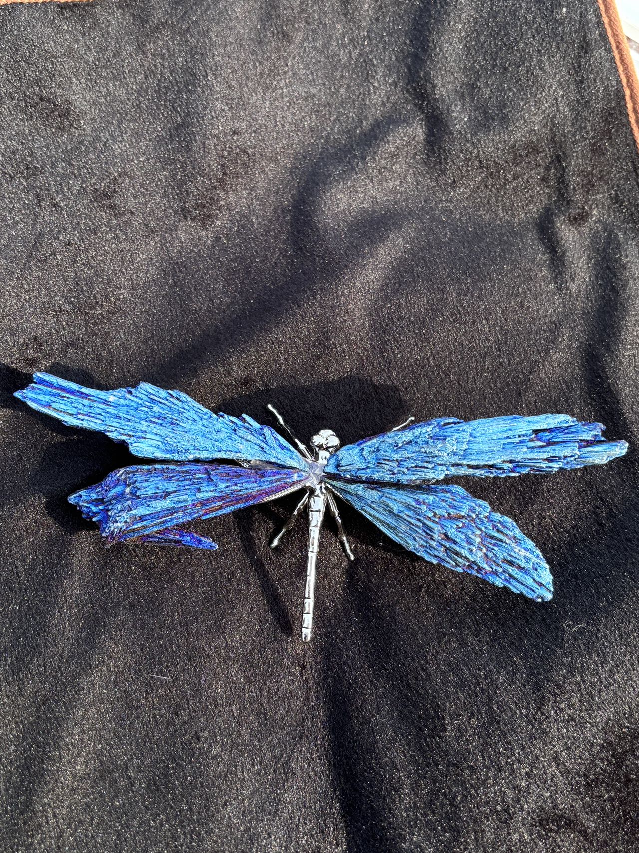 Electroplated tourmaline feather dragonfly, about 20CM each