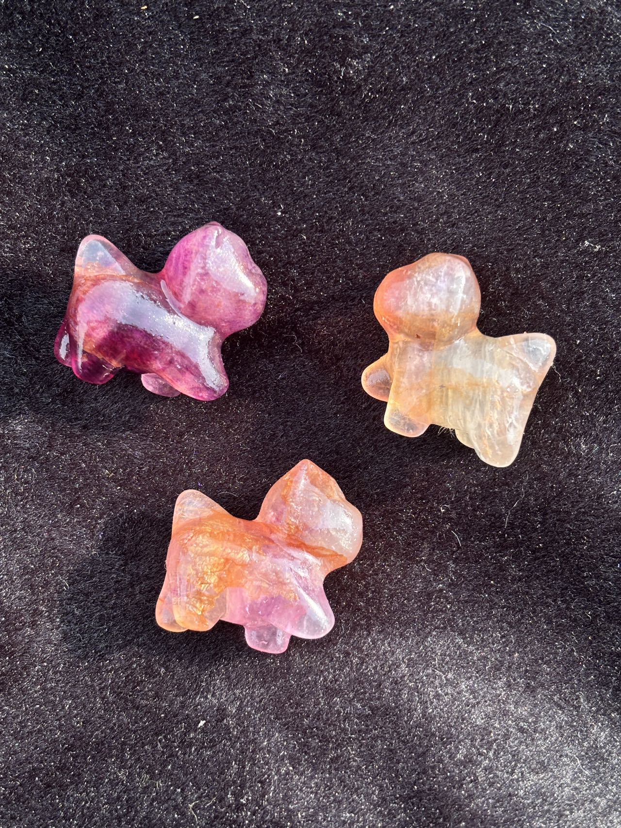 Fluorite kittens of different colors, 3 pieces